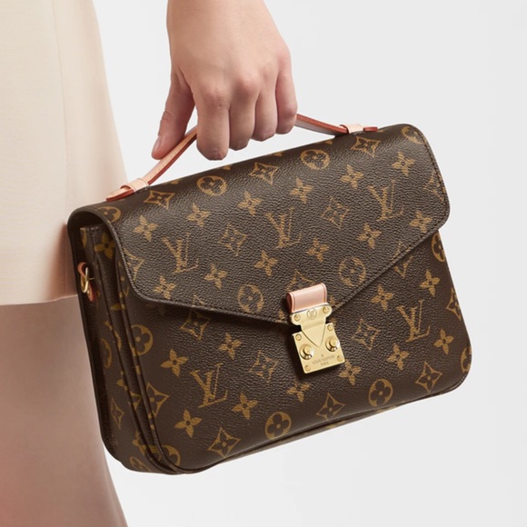 Authentic Louis Vuitton POCHETTE MÉTIS - Picture 2 of 7